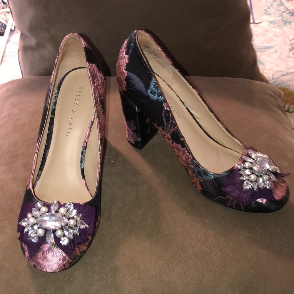 Kelly & Katie Block Heel Shoes